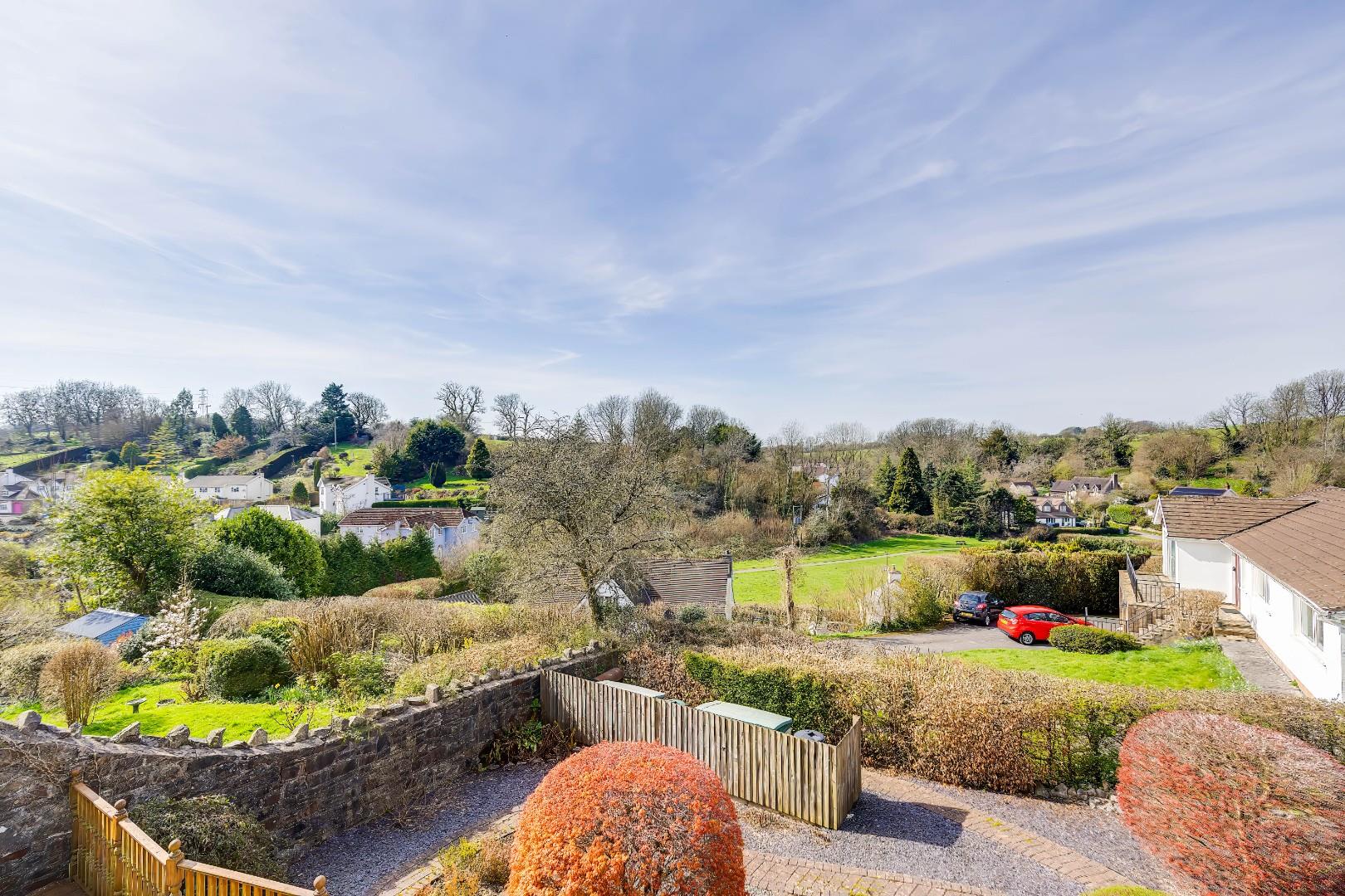 The Rhiw, Graig Penllyn, Nr Cowbridge, Vale of Glamorgan, CF71 7RS